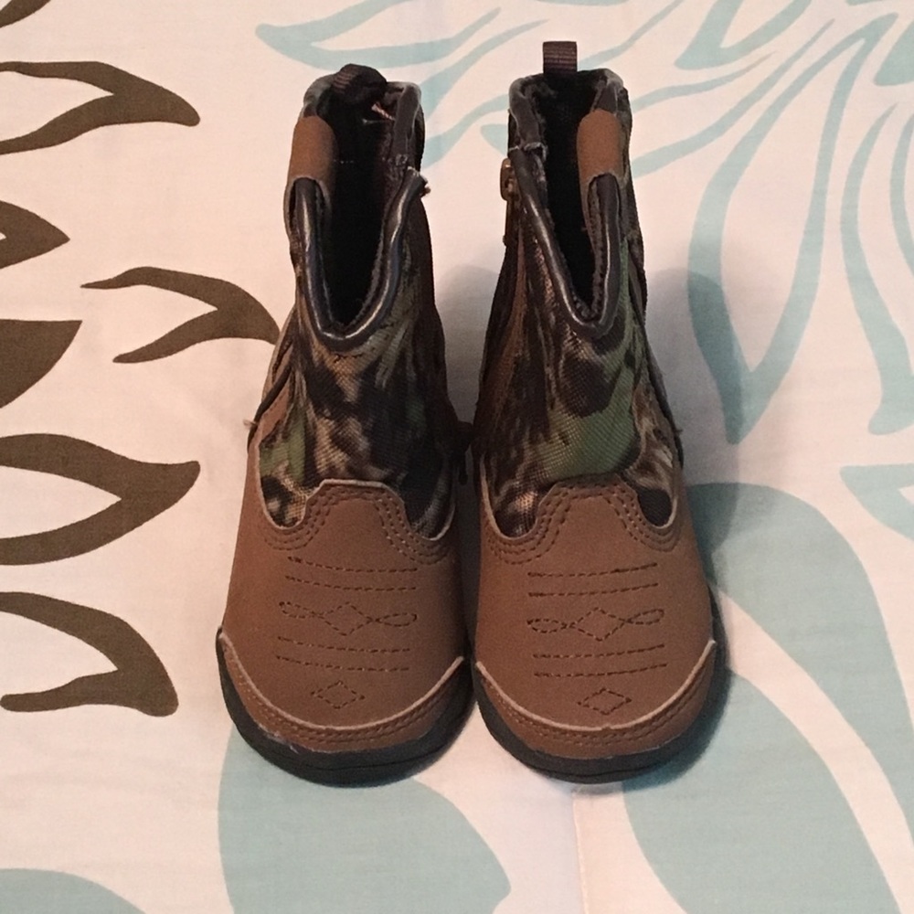 Camo Boots